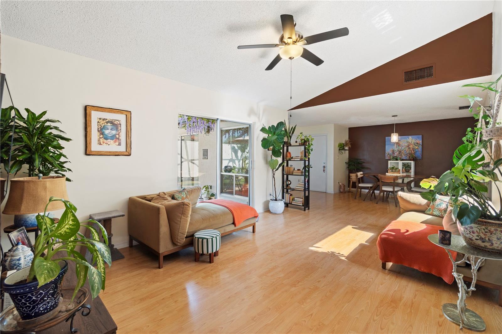 ISLAND CLUB AT ROSEMONT CONDO - Residential