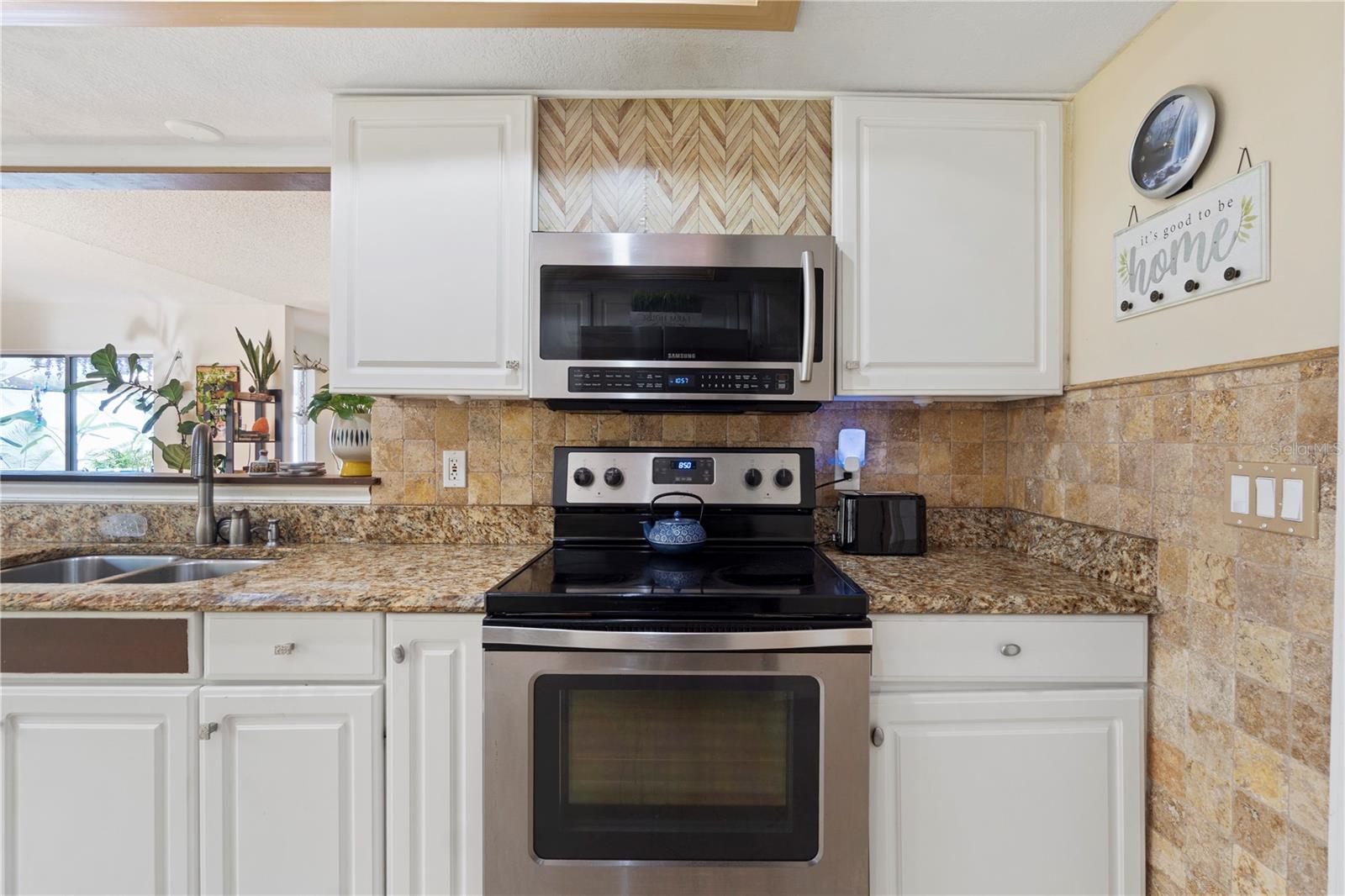 ISLAND CLUB AT ROSEMONT CONDO - Residential