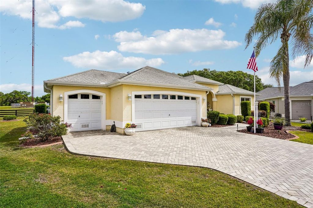 Photo of 1309 Brunson Way, The Villages, FL 32162 (MLS # O6403381)