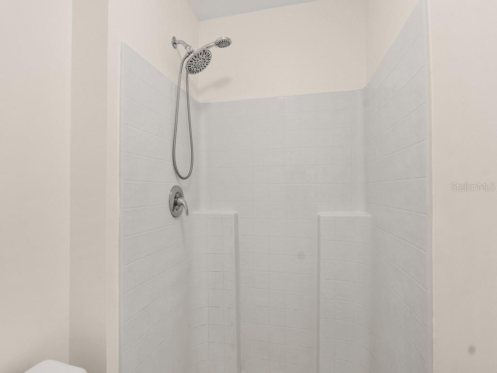 MAJESTIC OAKS SUB - Residential