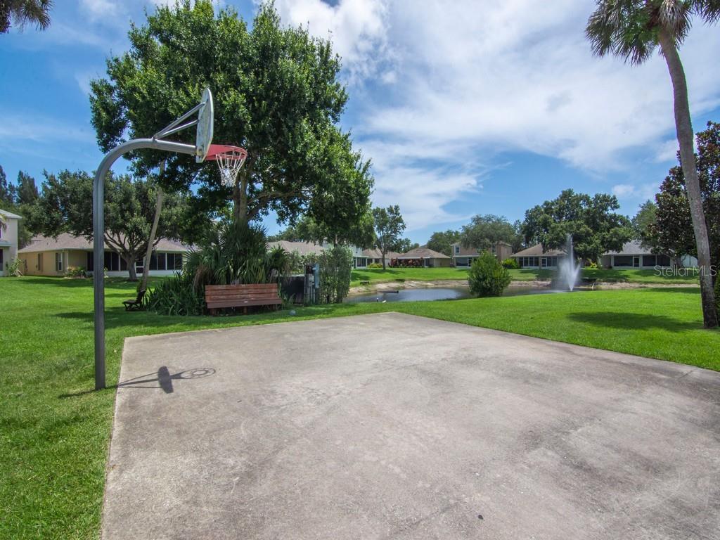 MAJESTIC OAKS SUB - Residential