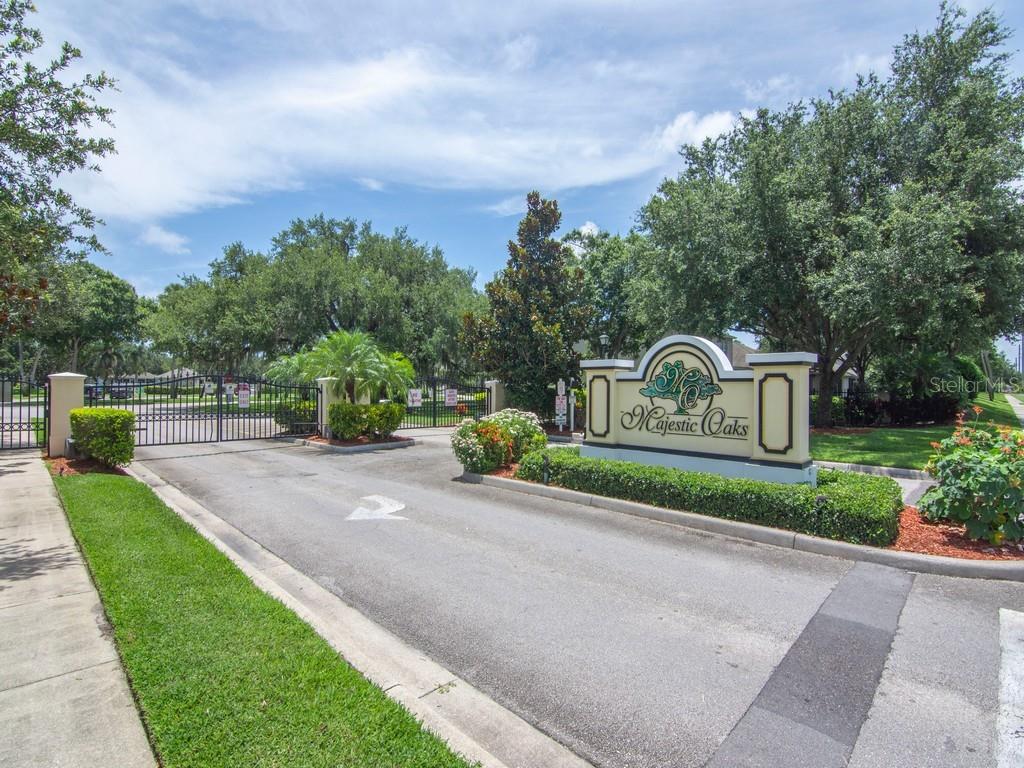 MAJESTIC OAKS SUB - Residential