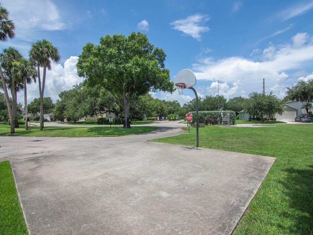 MAJESTIC OAKS SUB - Residential