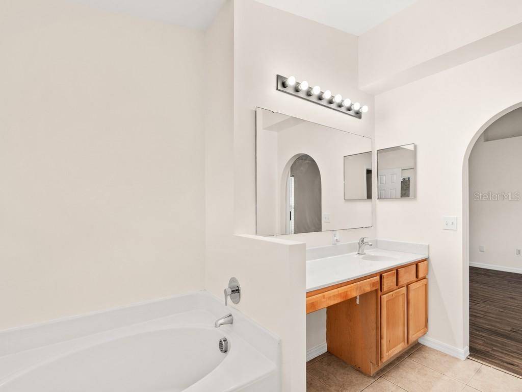 MAJESTIC OAKS SUB - Residential