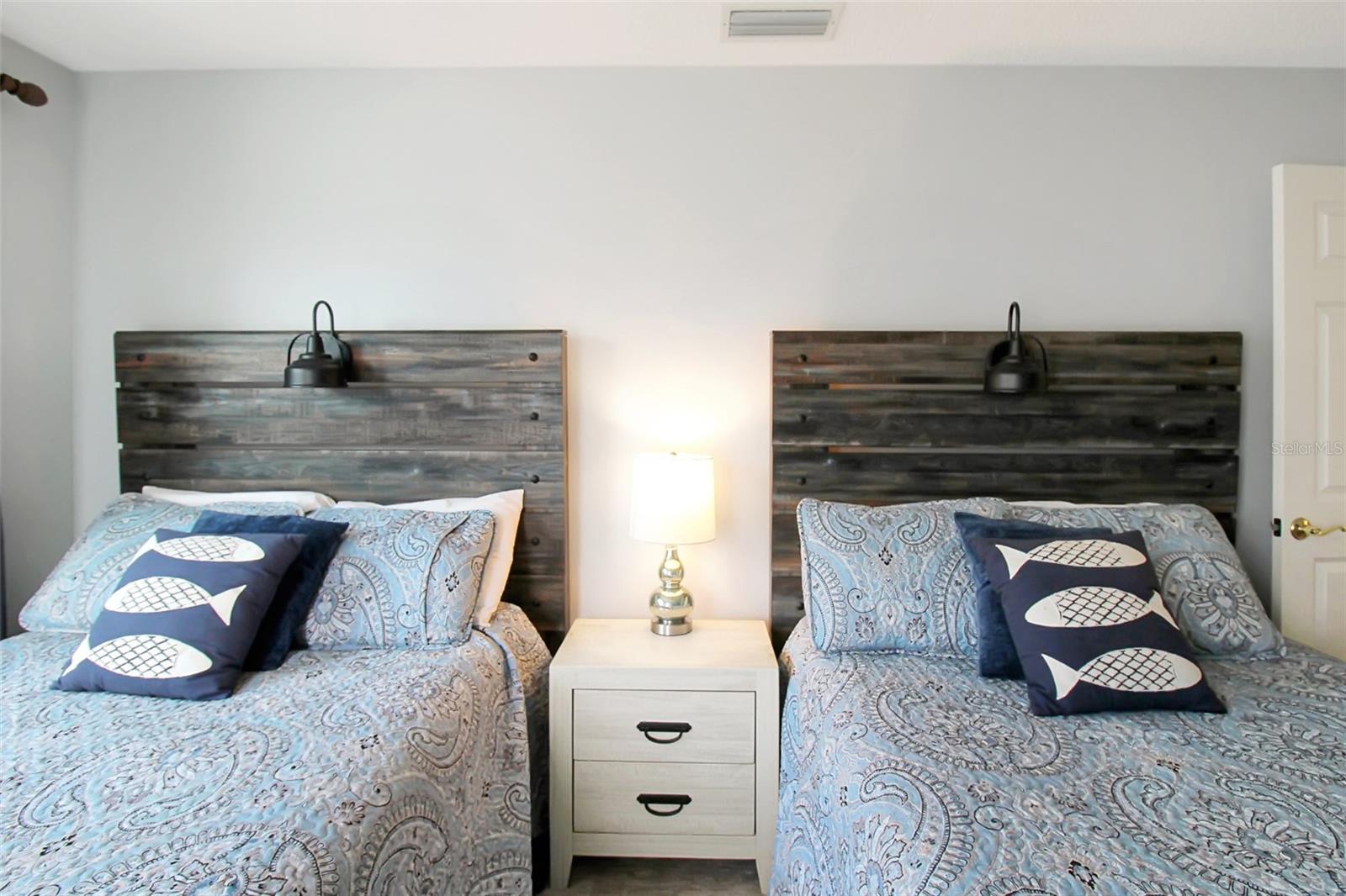 GULF & BAY CLUB BAYSIDE - Residential Lease