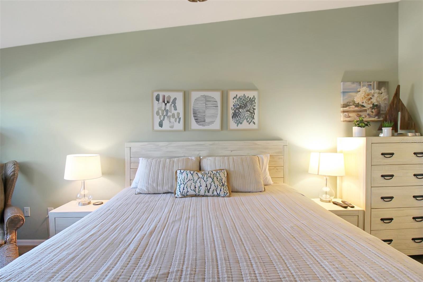 GULF & BAY CLUB BAYSIDE - Residential Lease