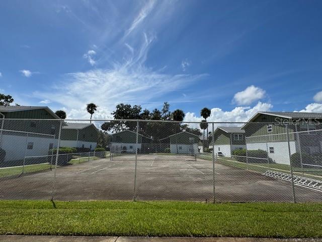 HOLLY SQUARE CONDO - Residential Lease