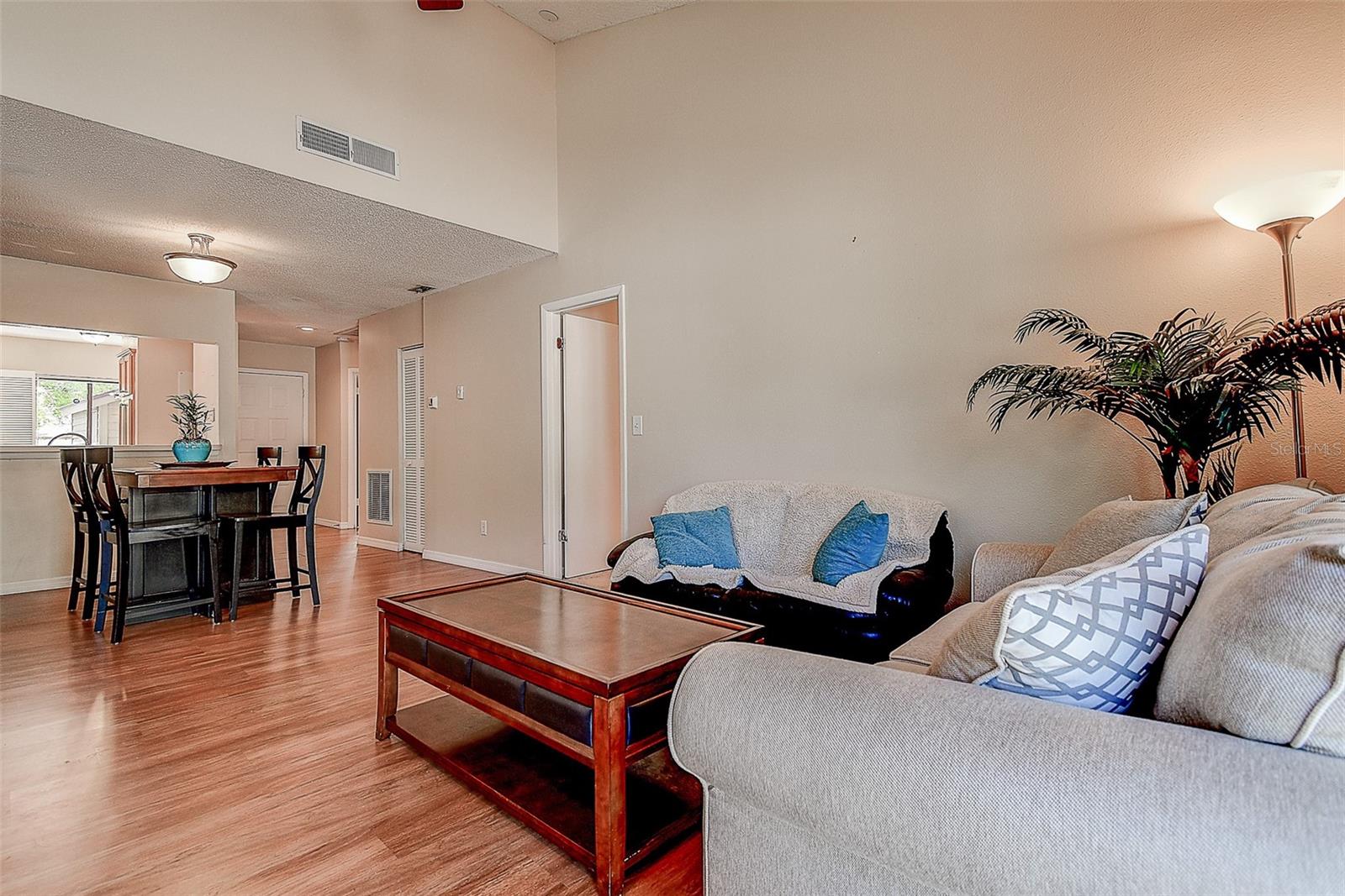 PHILIPPE BAY - Residential