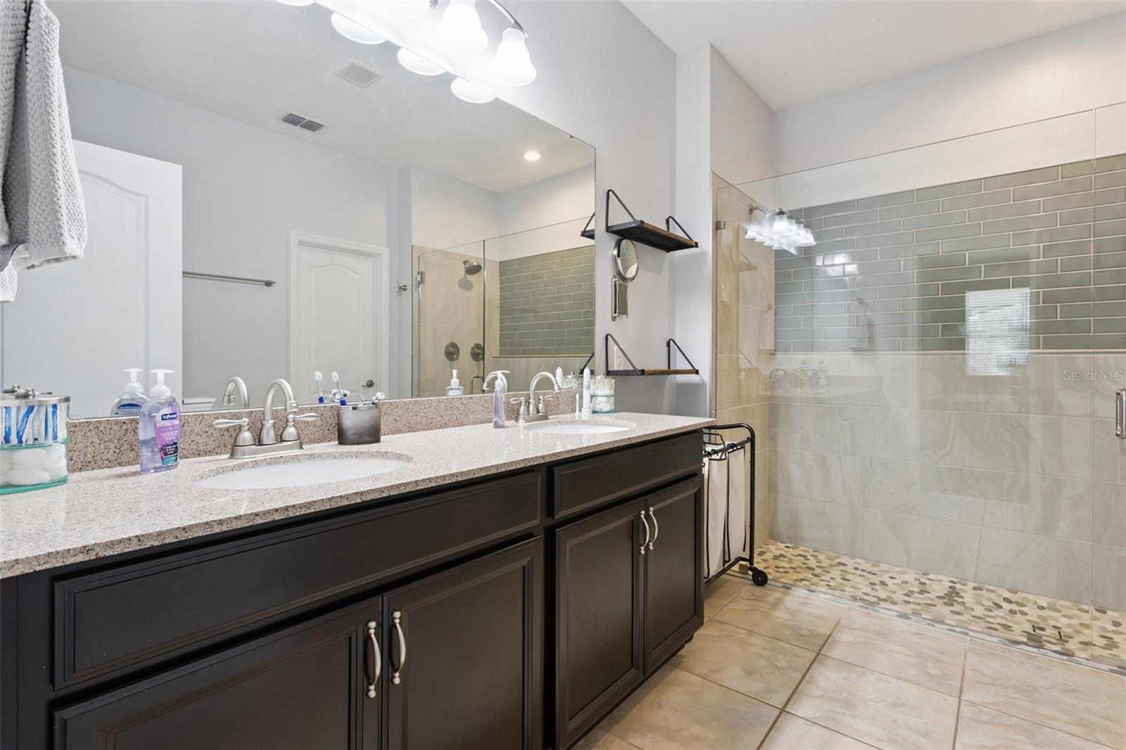 CLEAR LAKE LANDING - Residential