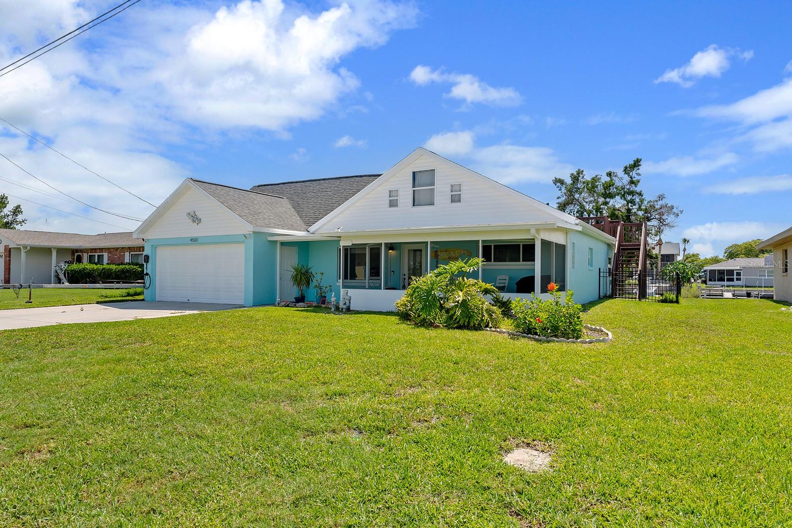 Fully Renovated Coastal Retreat with Gourmet Chef’s Kitchen – Gulf Access Nearby!
Step into style and comfort at 4503 Bahama Drive, a beautifully updated home offering a rare combination of modern upgrades and coastal living. The centerpiece of this property is the custom-designed gourmet kitchen, featuring rare wave-pattern quartz countertops, sleek ceramic tile flooring, and a spacious island perfect for entertaining. High-end GE Café appliances, including a chef-grade stove, microwave, and range hood, elevate your cooking experience.
The open-concept layout flows effortlessly from kitchen to living space, with tasteful finishes throughout. Whether you're hosting dinner parties or enjoying quiet mornings, every detail has been thoughtfully upgraded.
Located in beautiful Hernando Beach community with convenient access to the Gulf, this home is perfect for boating enthusiasts, weekend adventurers, or full-time residents looking for a serene lifestyle. The seller is highly motivated – this home is priced to sell and ready for its next chapter.
Highlights Include:
Gourmet kitchen with custom quartz countertops & ceramic tile
GE Café appliances (microwave, stove, and more)
Designer finishes and modern upgrades throughout
Gulf access nearby
Motivated seller – serious offers only!
Schedule your showing today – this one won't last long!