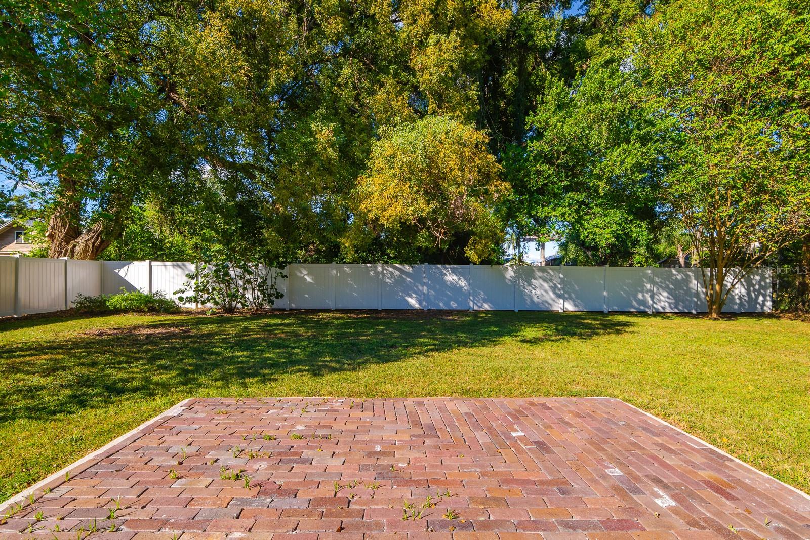 ROBLES SUB OF S 160 FT OF W 14 - Residential