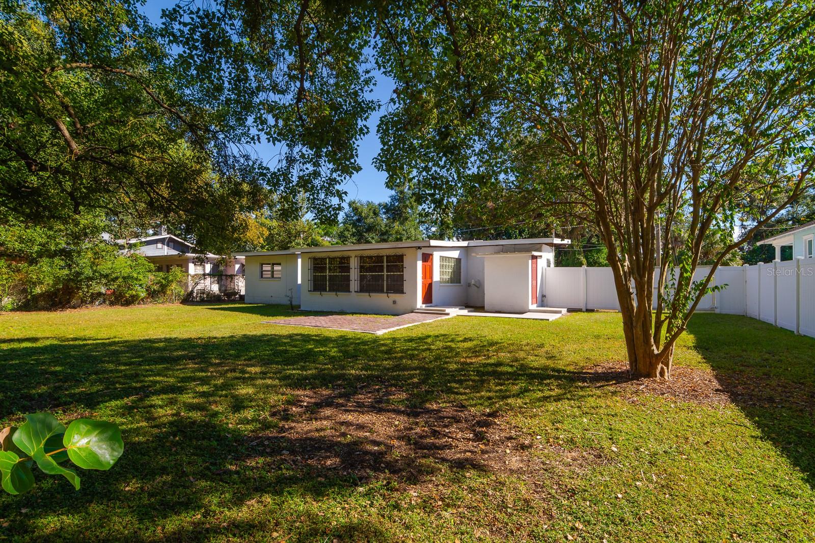 ROBLES SUB OF S 160 FT OF W 14 - Residential