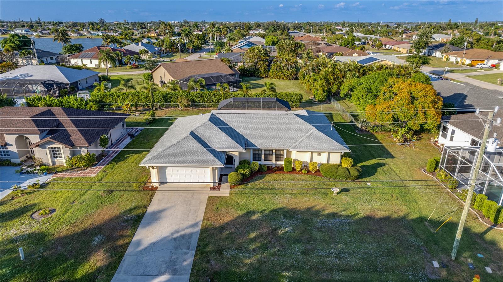CAPE CORAL - Residential