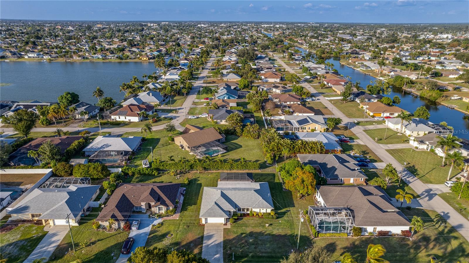 CAPE CORAL - Residential