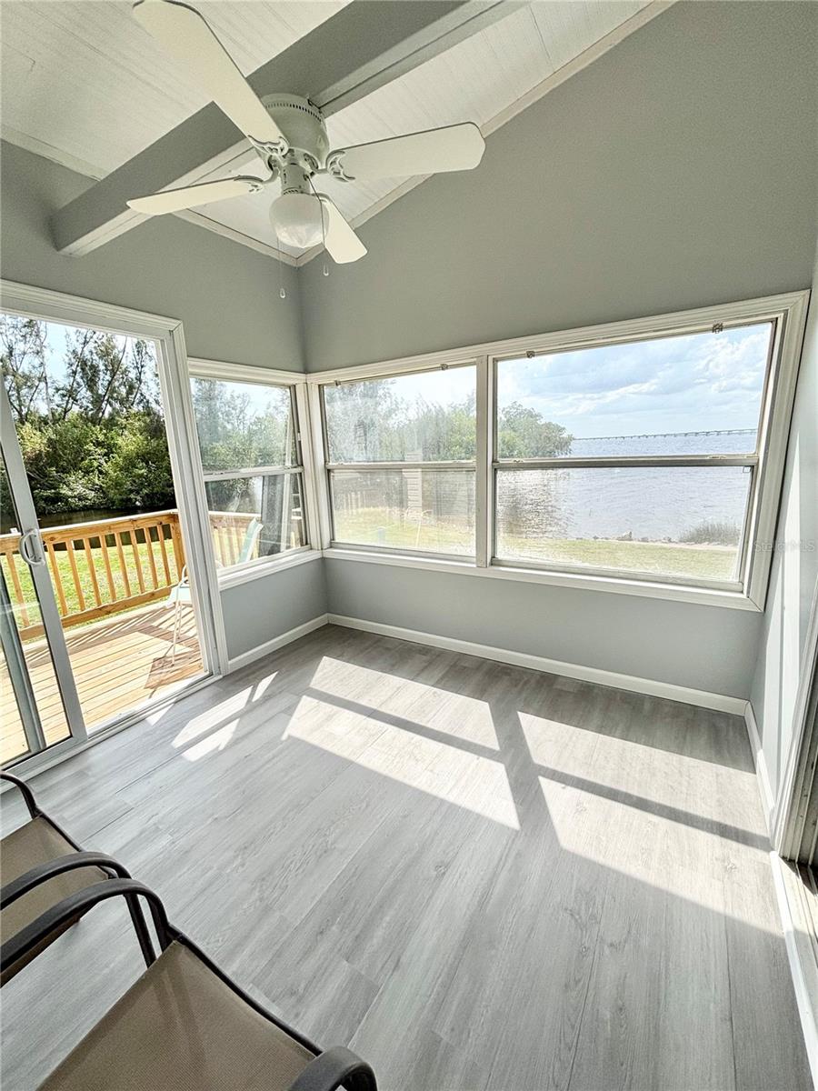 RIVER FOREST MHP - Residential