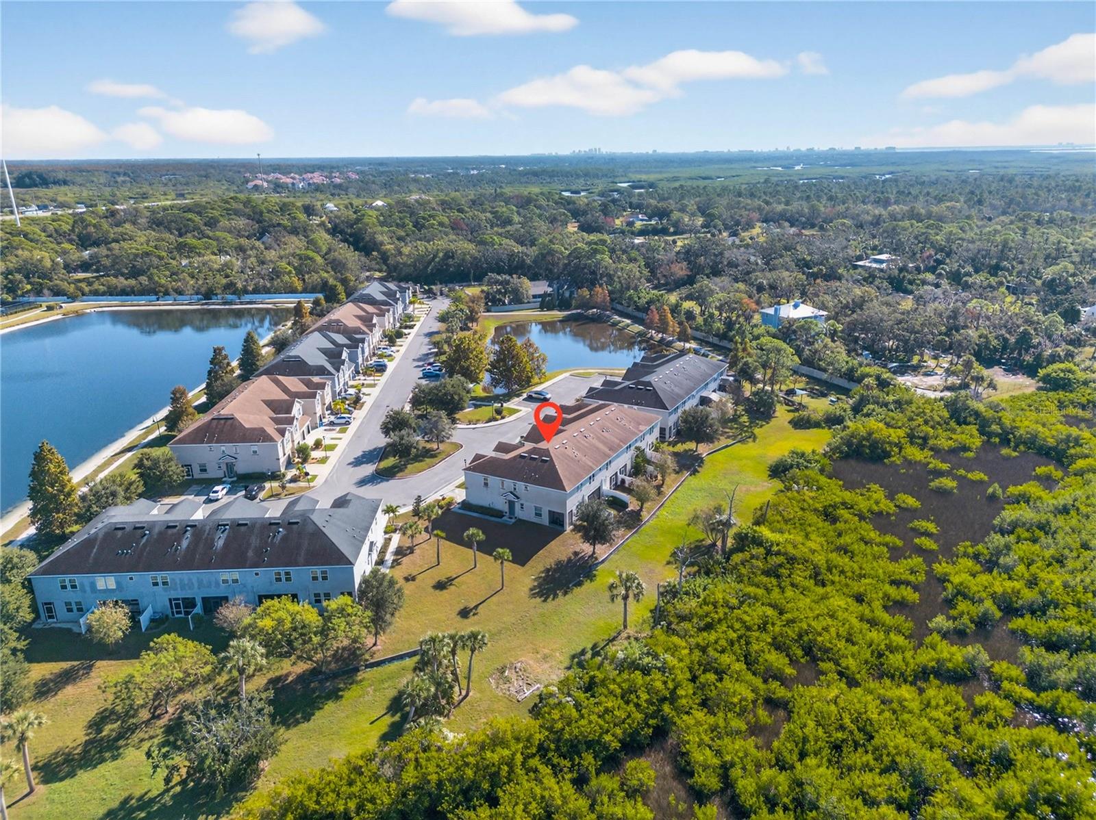 JACKSON SQUARE TWNHMS - Residential