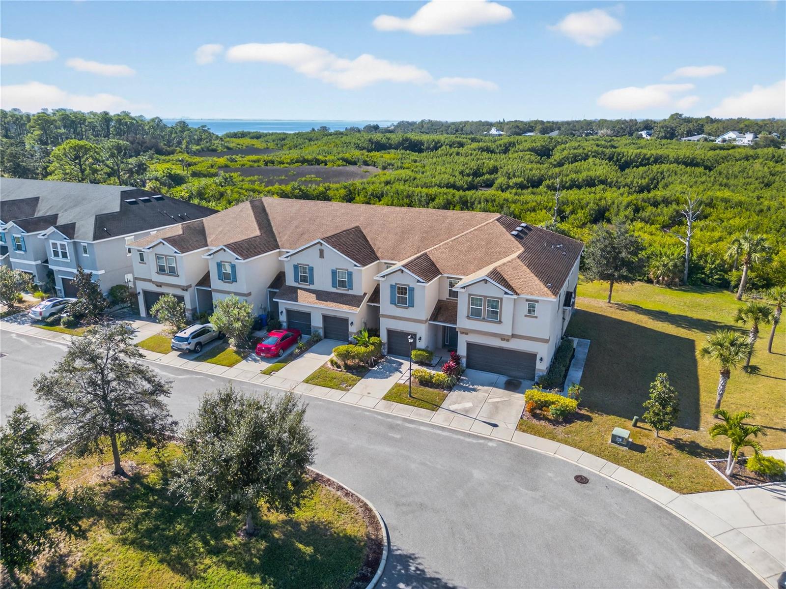 JACKSON SQUARE TWNHMS - Residential