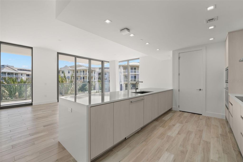 Photo of 5120 Marina Way #2207, Tampa, FL 33611 (MLS # TB8427434)