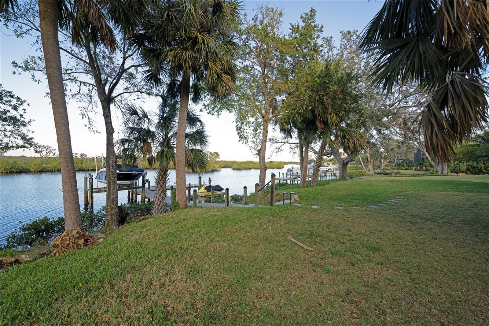 WATERLEFE GOLF & RIVER CLUB - Residential