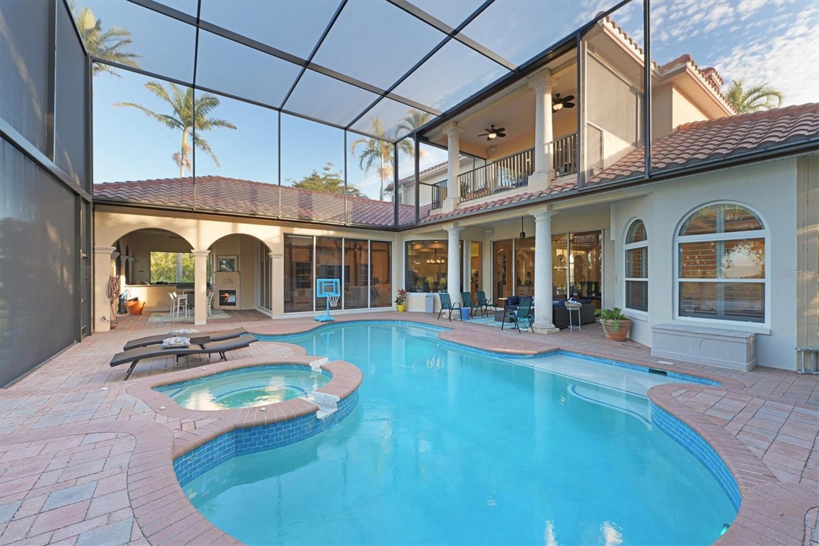 WATERLEFE GOLF & RIVER CLUB - Residential