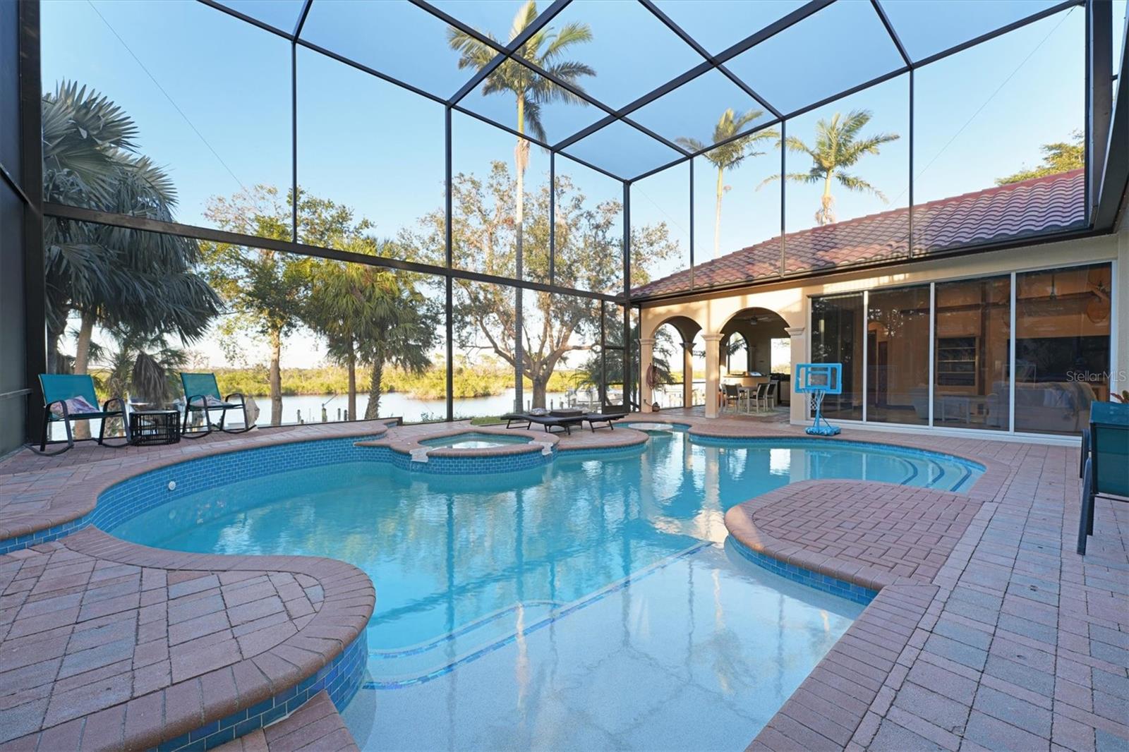 WATERLEFE GOLF & RIVER CLUB - Residential