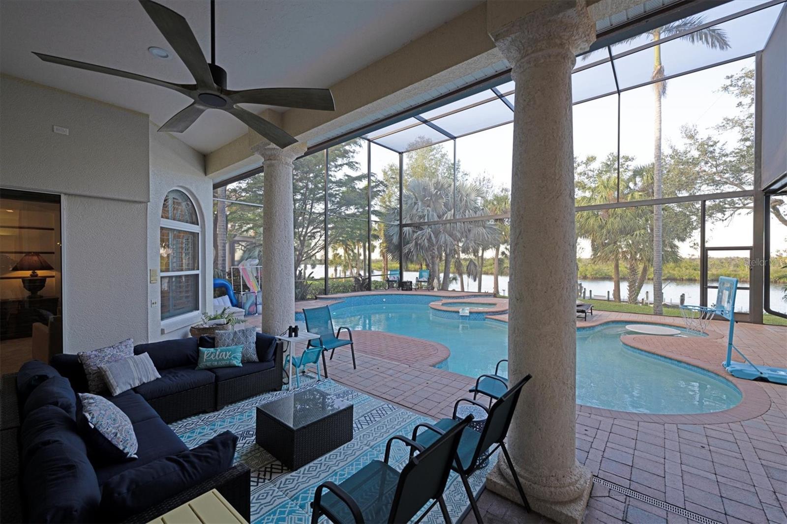 WATERLEFE GOLF & RIVER CLUB - Residential