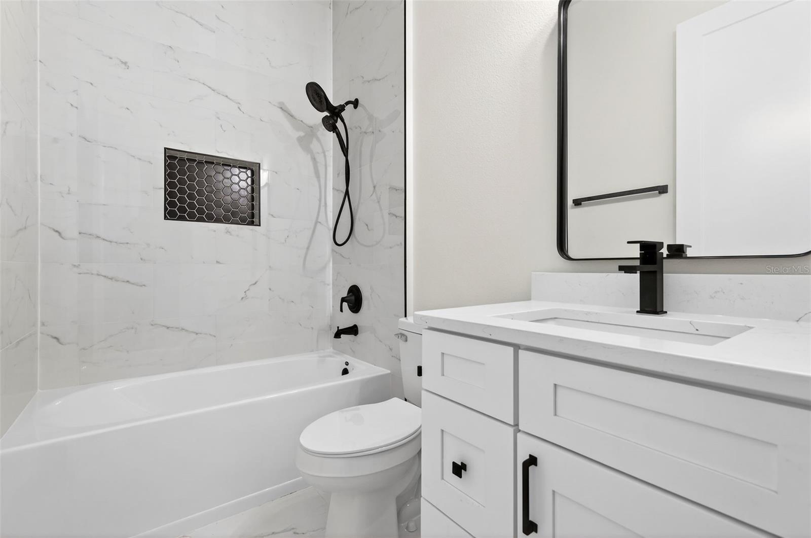 MILLS ESTATE - Residential