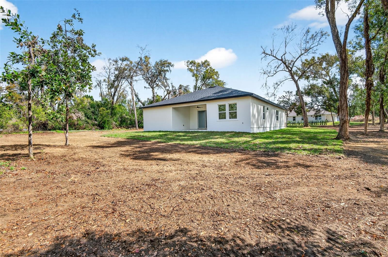 MILLS ESTATE - Residential