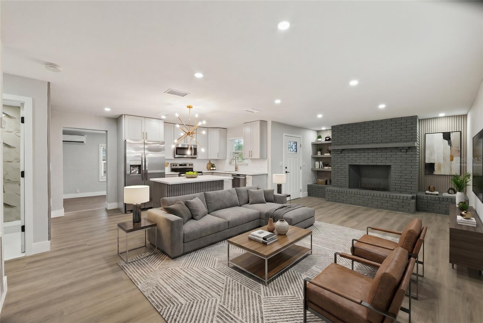EAST BAY ESTATES - Residential