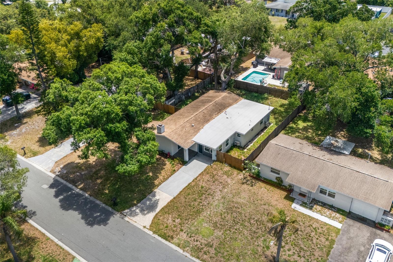 EAST BAY ESTATES - Residential