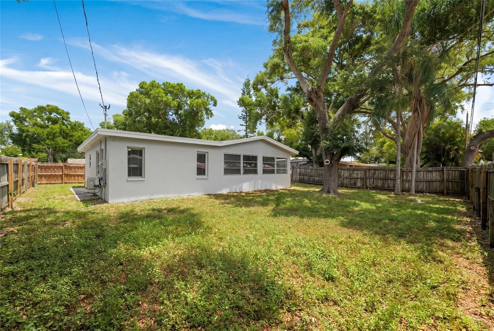 EAST BAY ESTATES - Residential