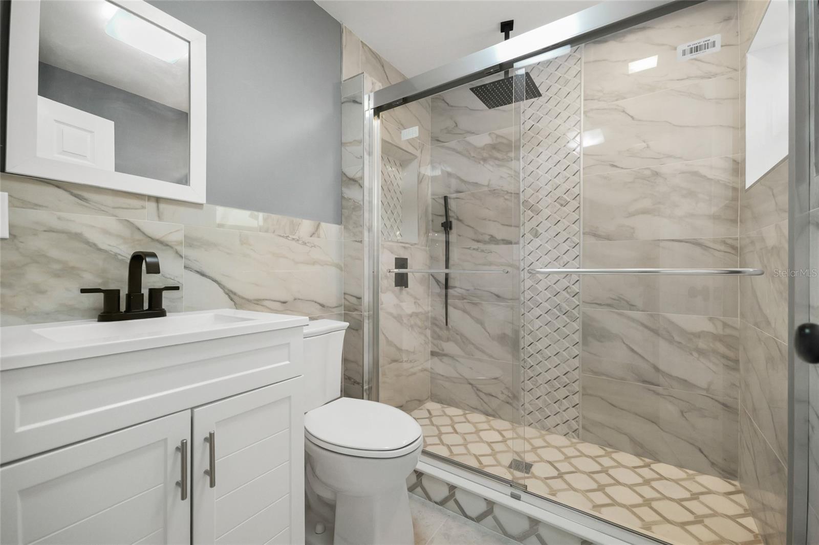 EAST BAY ESTATES - Residential