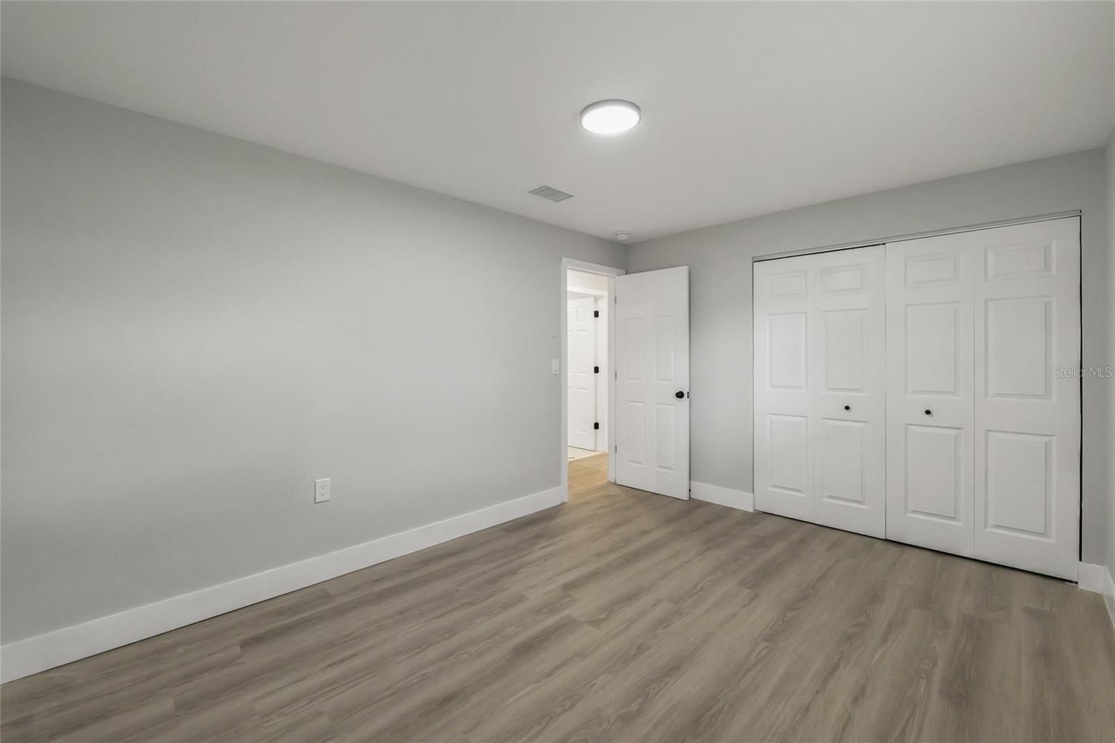 EAST BAY ESTATES - Residential
