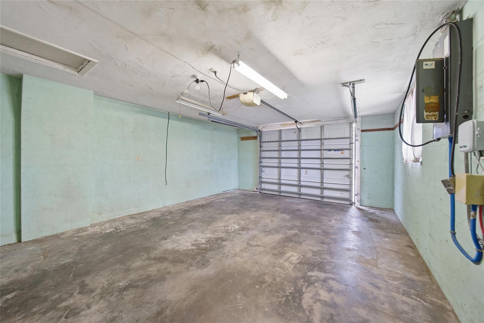 PALM TERRACE GARDENS - Residential