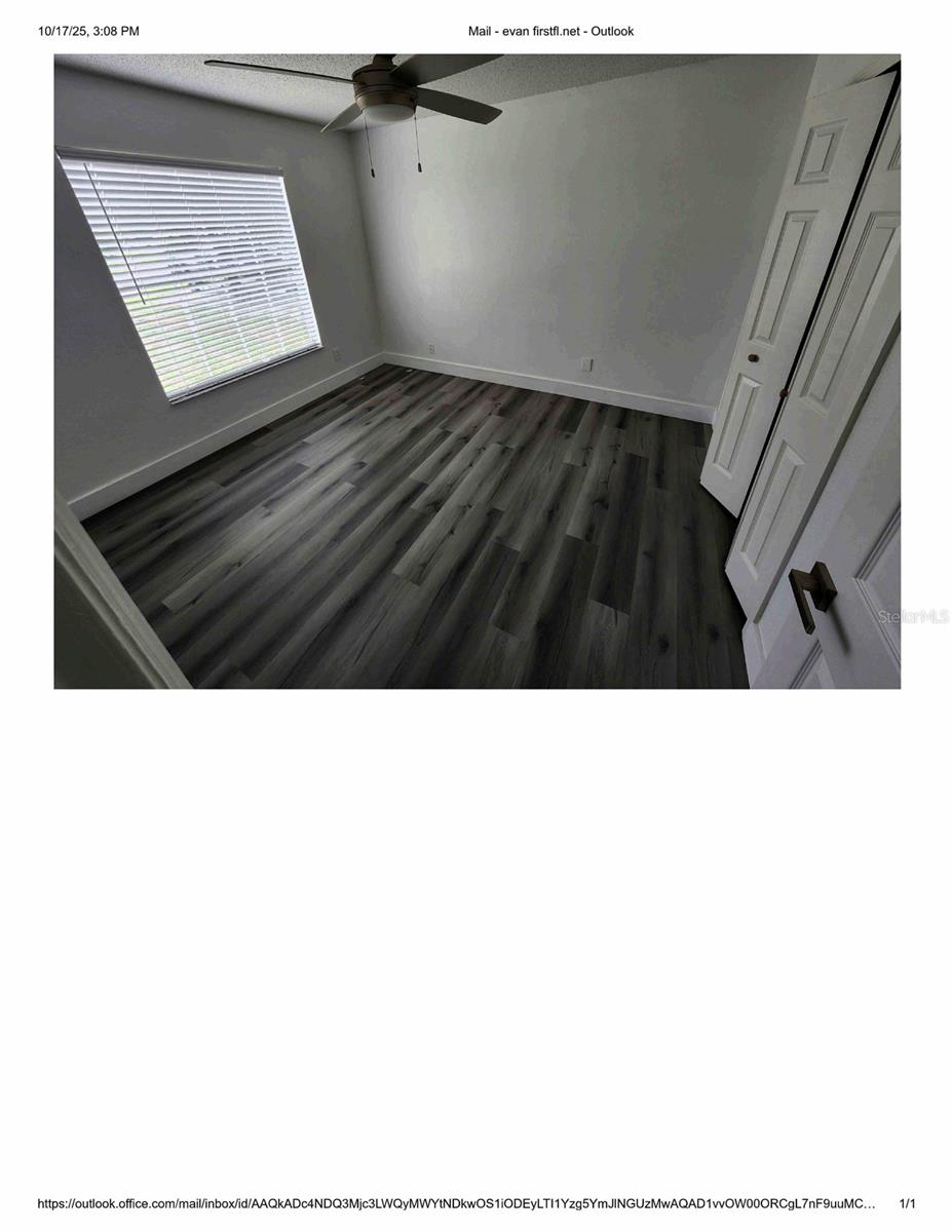 PINEY WOODS POINT - Residential