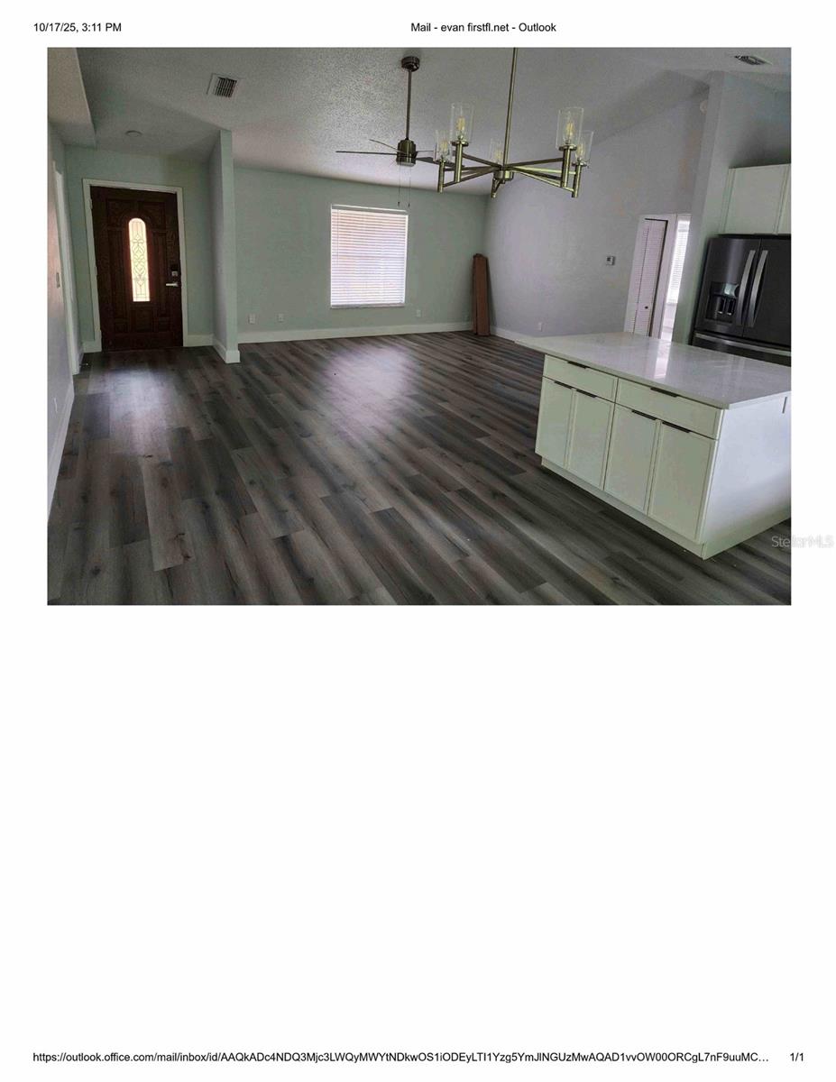 PINEY WOODS POINT - Residential