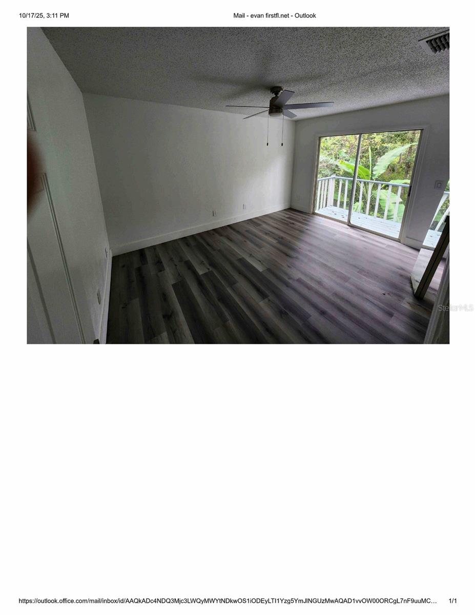 PINEY WOODS POINT - Residential