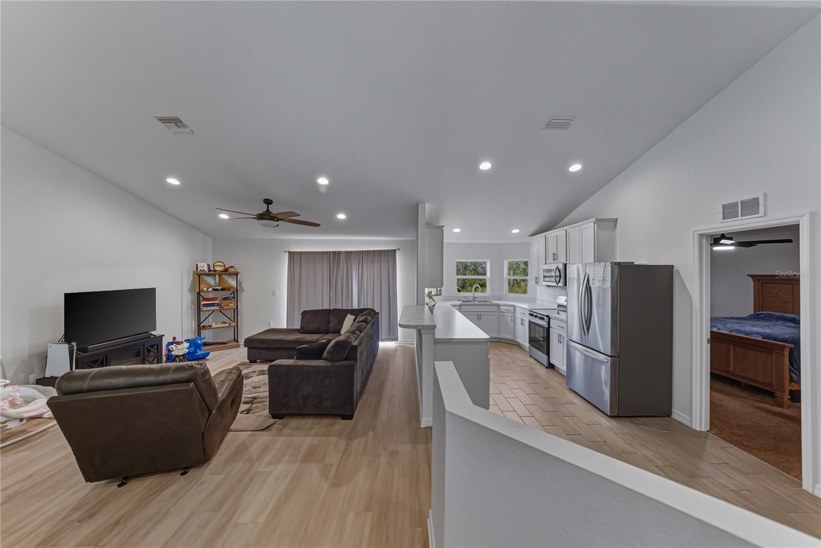 SUN N LAKE - Residential