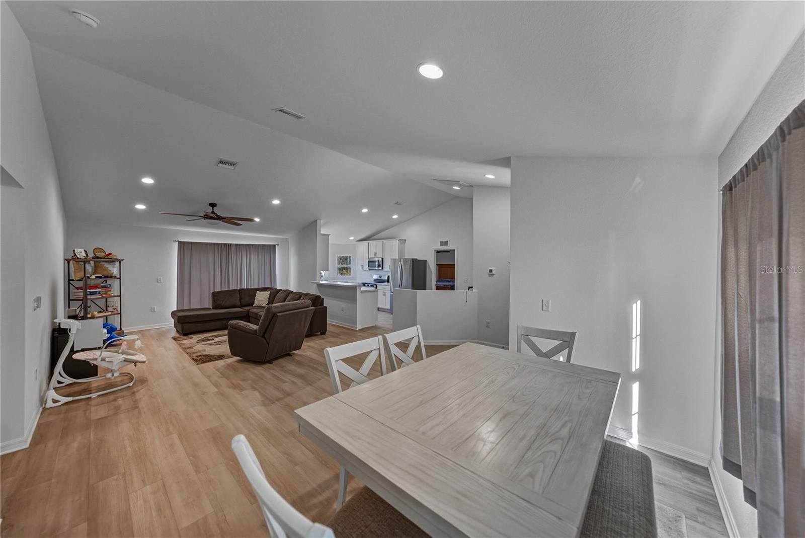 SUN N LAKE - Residential