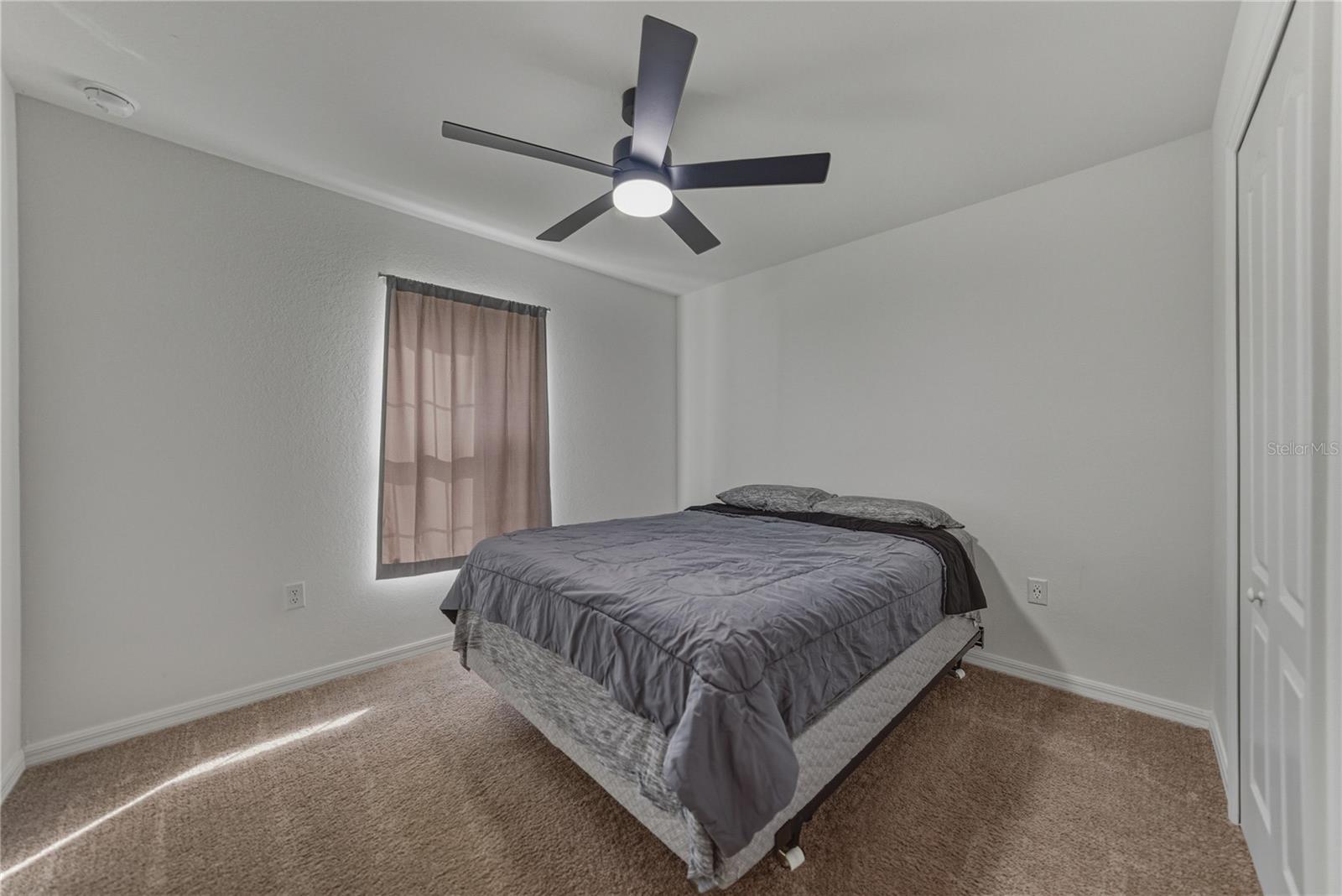 SUN N LAKE - Residential