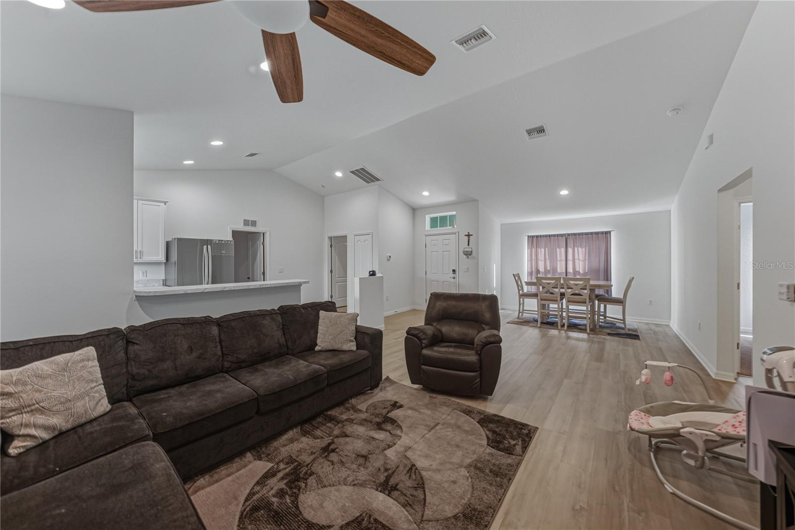 SUN N LAKE - Residential