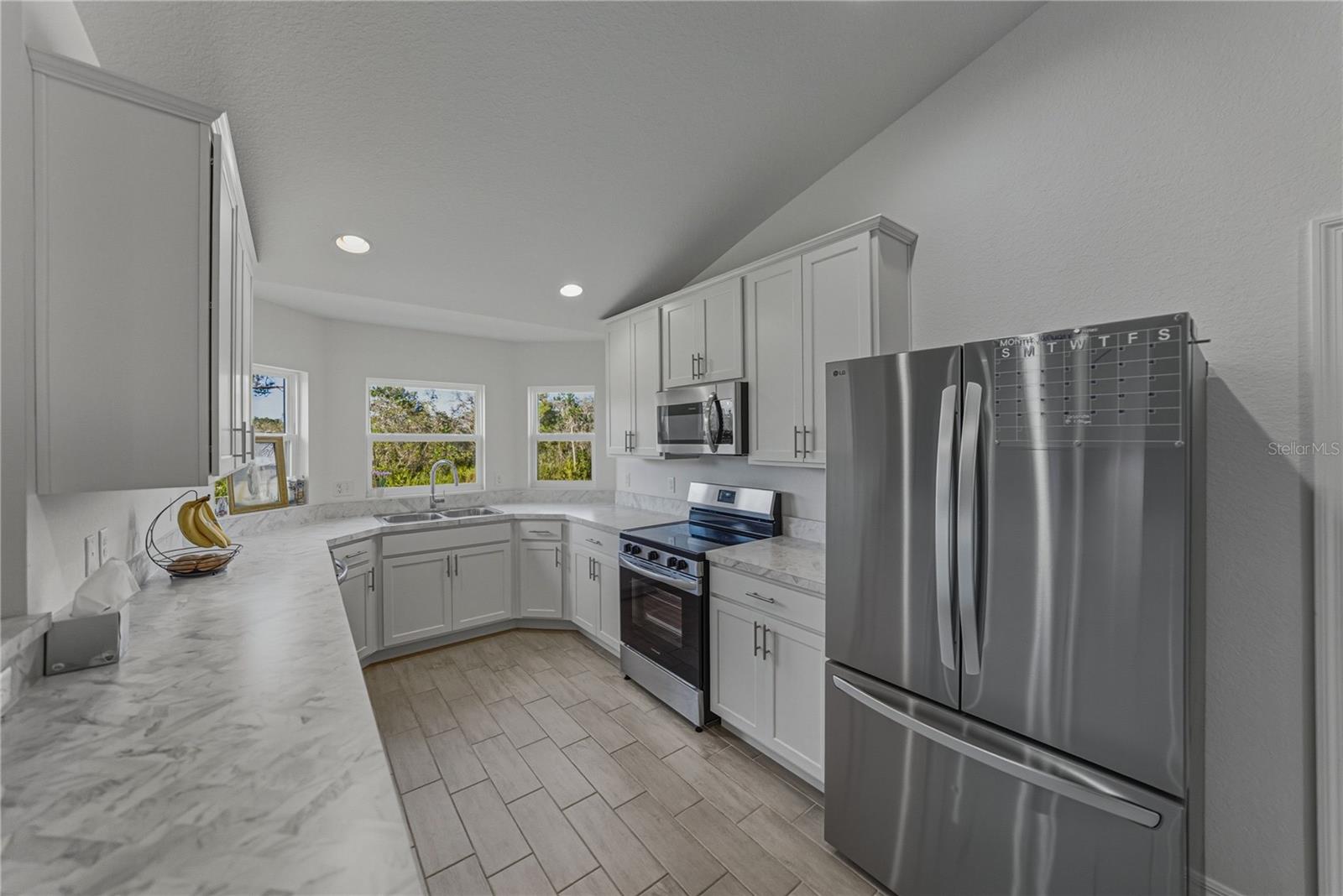 SUN N LAKE - Residential