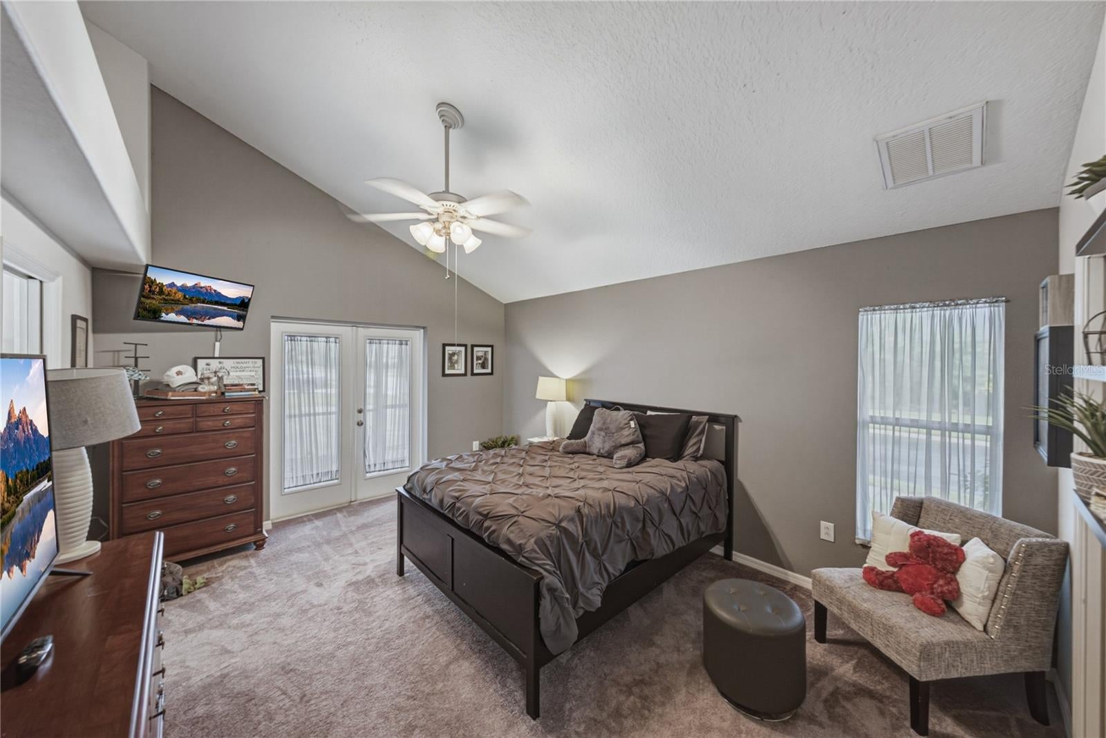 2024 LARKSPUR COURT
