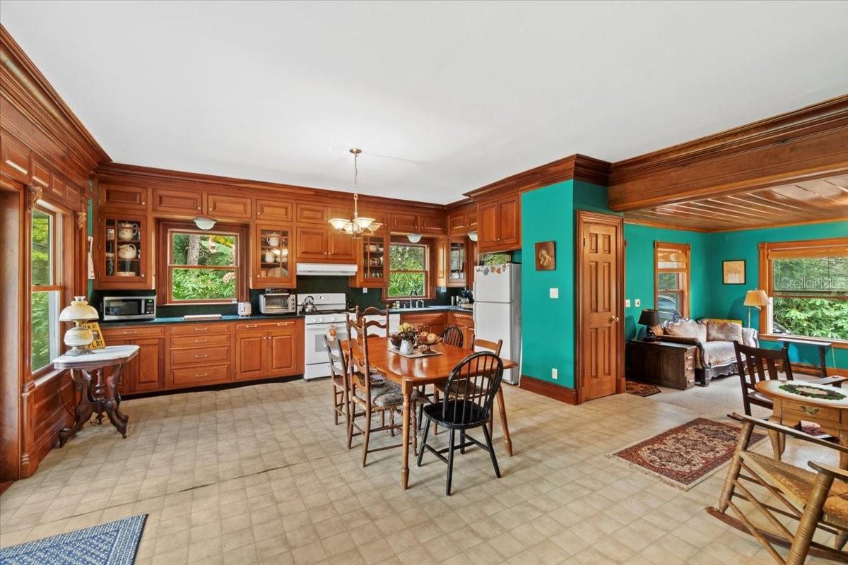 UNPLATTED - Residential