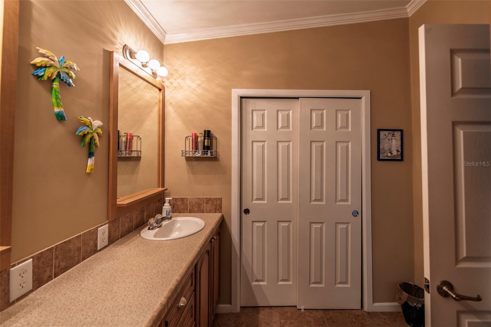 WINDMILL VILLAGE - Residential