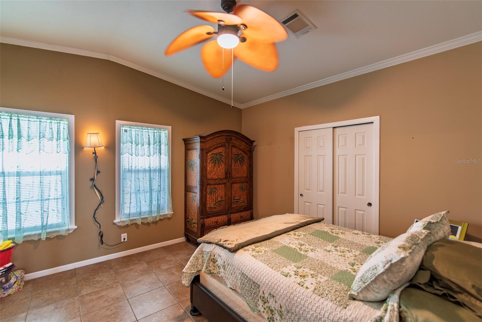 WINDMILL VILLAGE - Residential