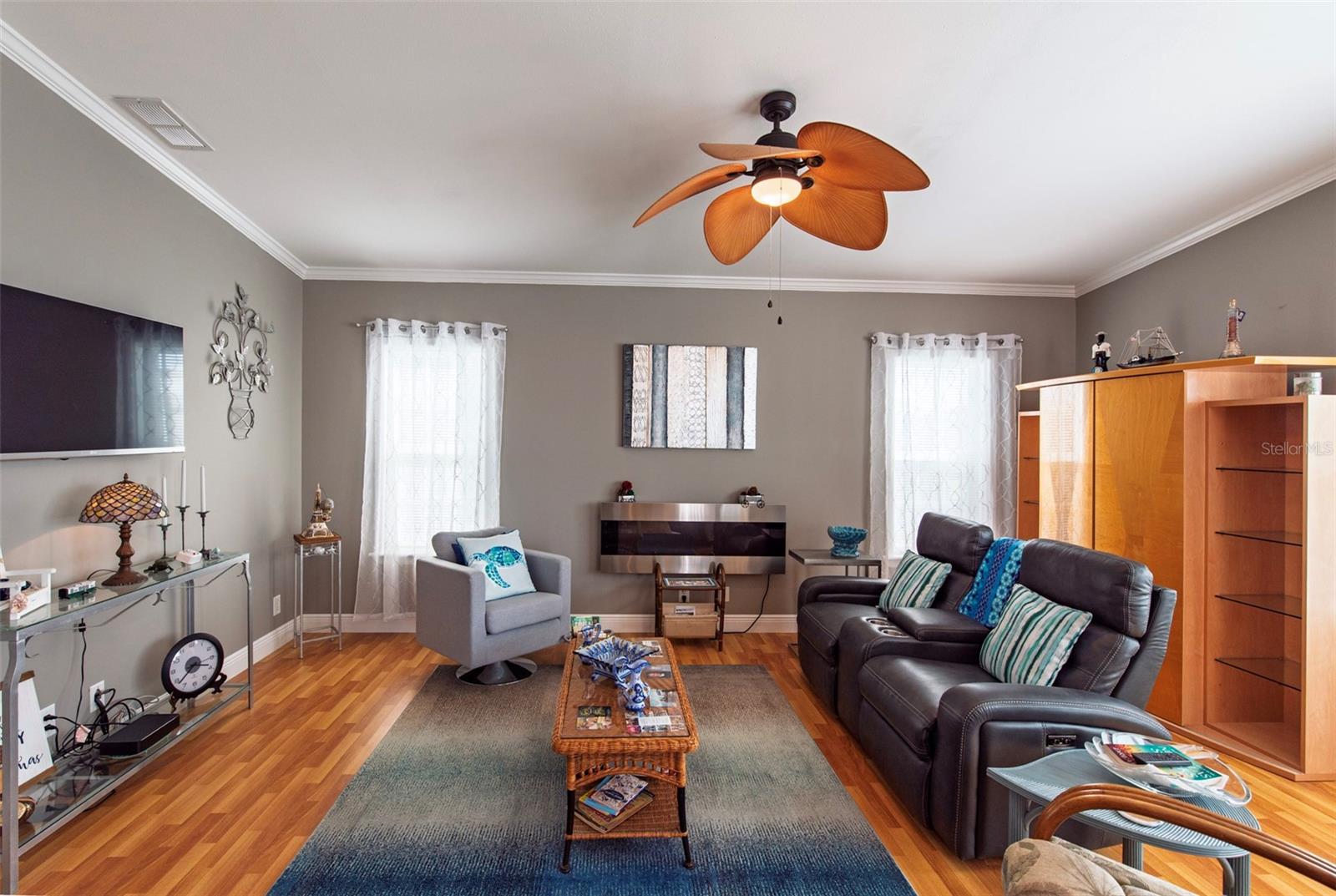 WINDMILL VILLAGE - Residential