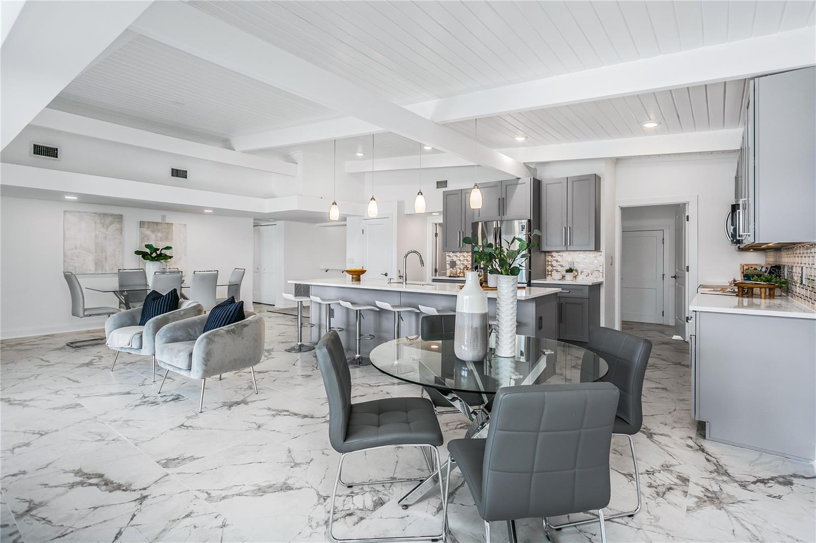 PARADISE ISLAND 1ST ADD - Residential