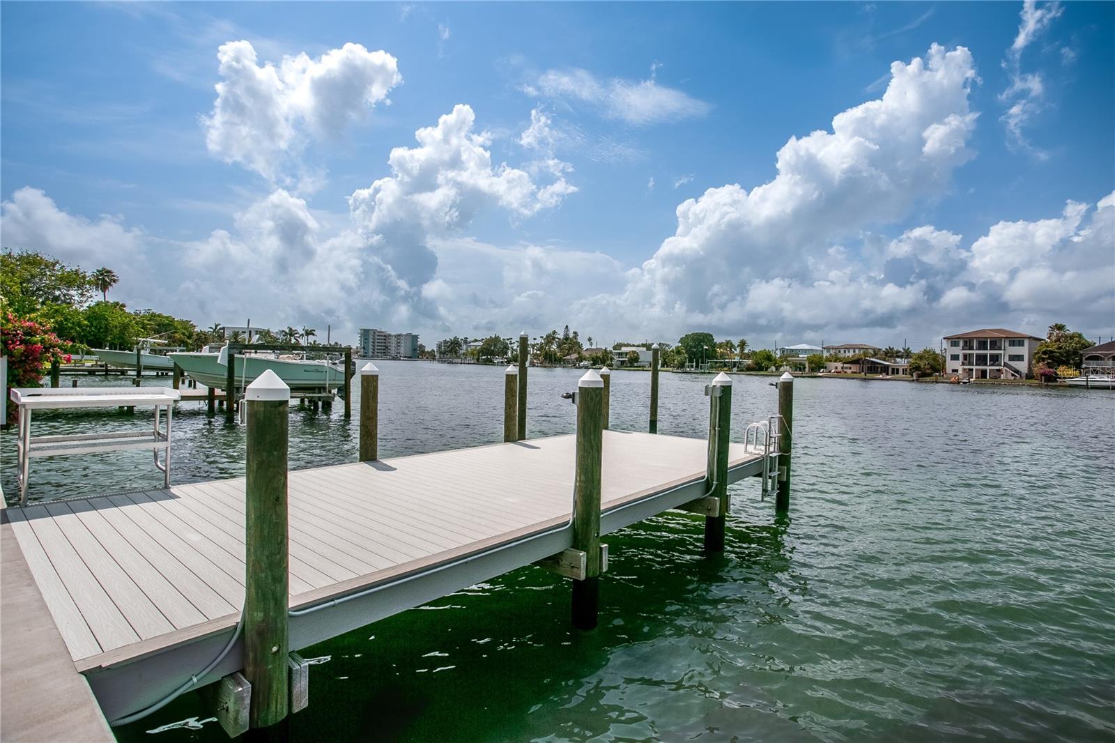 PARADISE ISLAND 1ST ADD - Residential