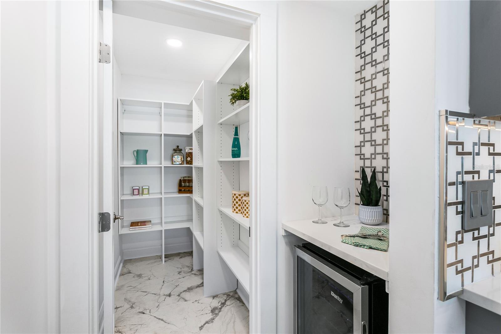 PARADISE ISLAND 1ST ADD - Residential